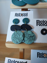 Load image into Gallery viewer, Ear Bling - Envy