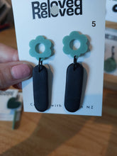 Load image into Gallery viewer, Ear Bling - Envy