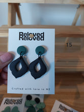 Load image into Gallery viewer, Ear Bling - Envy