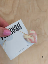 Load image into Gallery viewer, Ear Bling - Sweet hearts