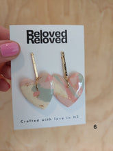 Load image into Gallery viewer, Ear Bling - Sweet hearts