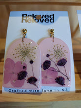 Load image into Gallery viewer, Ear Bling - Pretty Petals x