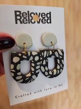 Load image into Gallery viewer, Ear Bling -Pebbles