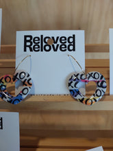 Load image into Gallery viewer, Ear Bling - Gossip Girl XOXO