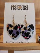 Load image into Gallery viewer, Ear Bling - Gossip Girl XOXO