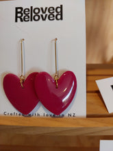 Load image into Gallery viewer, Ear Bling - Gossip Girl XOXO