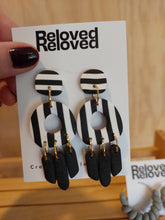 Load image into Gallery viewer, Ear Bling - Statement Sas!