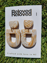 Load image into Gallery viewer, Ear Bling - Calm Palm