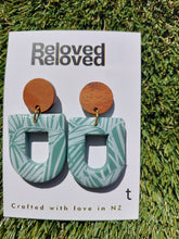 Load image into Gallery viewer, Ear Bling - Calm Palm