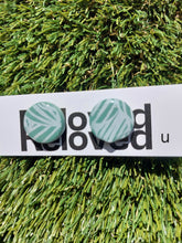 Load image into Gallery viewer, Ear Bling - Calm Palm