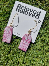 Load image into Gallery viewer, Ear Bling - Calm Palm