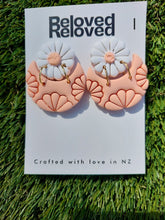 Load image into Gallery viewer, Ear Bling - Lilac 3D