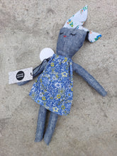 Load image into Gallery viewer, Linen Lovelies