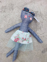 Load image into Gallery viewer, Linen Lovelies