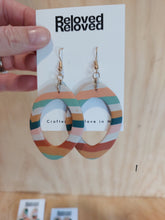 Load image into Gallery viewer, Ear Bling - Perfect Pallet