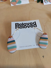 Load image into Gallery viewer, Ear Bling - Perfect Pallet