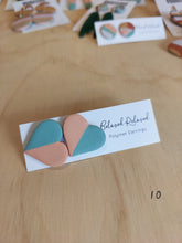 Load image into Gallery viewer, Ear Bling - Perfect Pallet