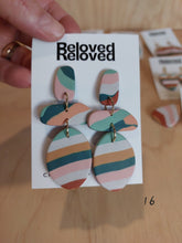 Load image into Gallery viewer, Ear Bling - Perfect Pallet