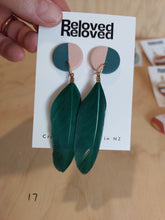 Load image into Gallery viewer, Ear Bling - Perfect Pallet