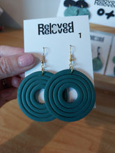 Load image into Gallery viewer, Ear Bling - Envy
